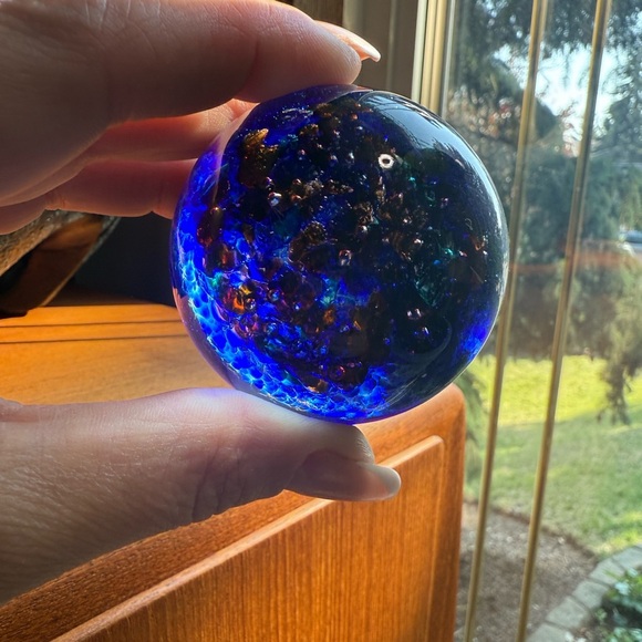 Robert held paperweight blue with multicoloured jewels, gorgeous - Picture 7 of 14